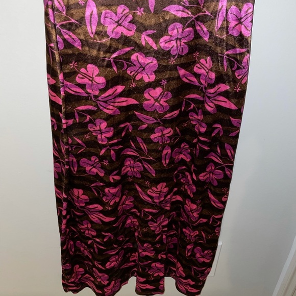 Midi Marciano Vintage Spaghetti Strap Dress - Picture 3 of 6